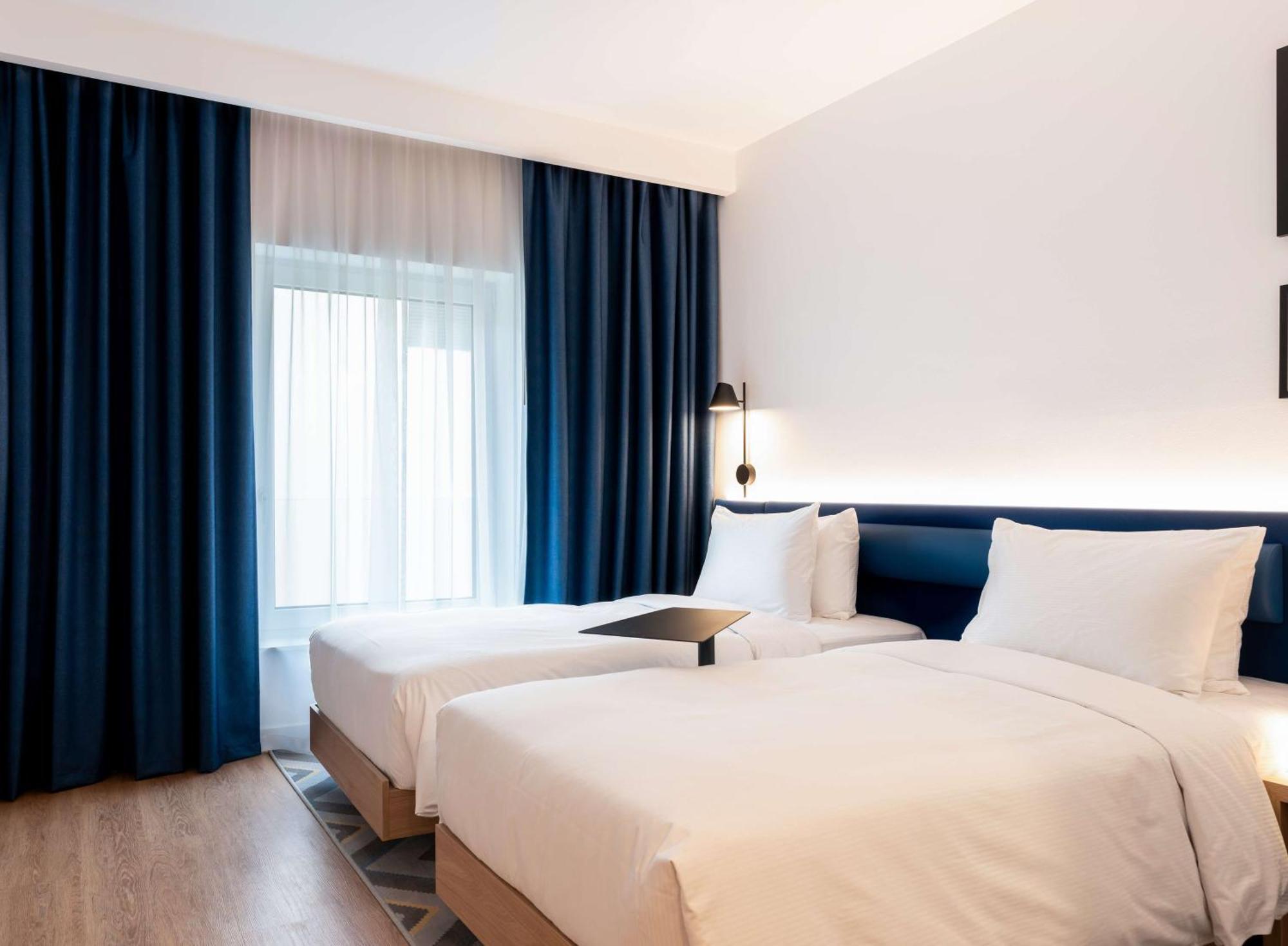 Hampton By Hilton Budapest City Centre — Photos 1